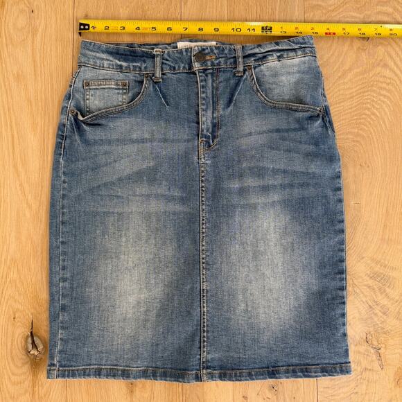 Kenneth Cole Reaction Denim Pencil Skirt SZ 6 Preppy Classic - Picture 3 of 8